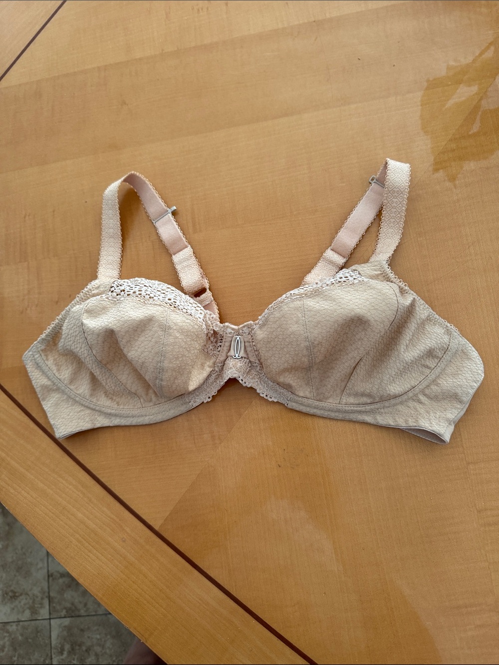 Elomi Nude/Beige Underwire Support Bra size 38 d